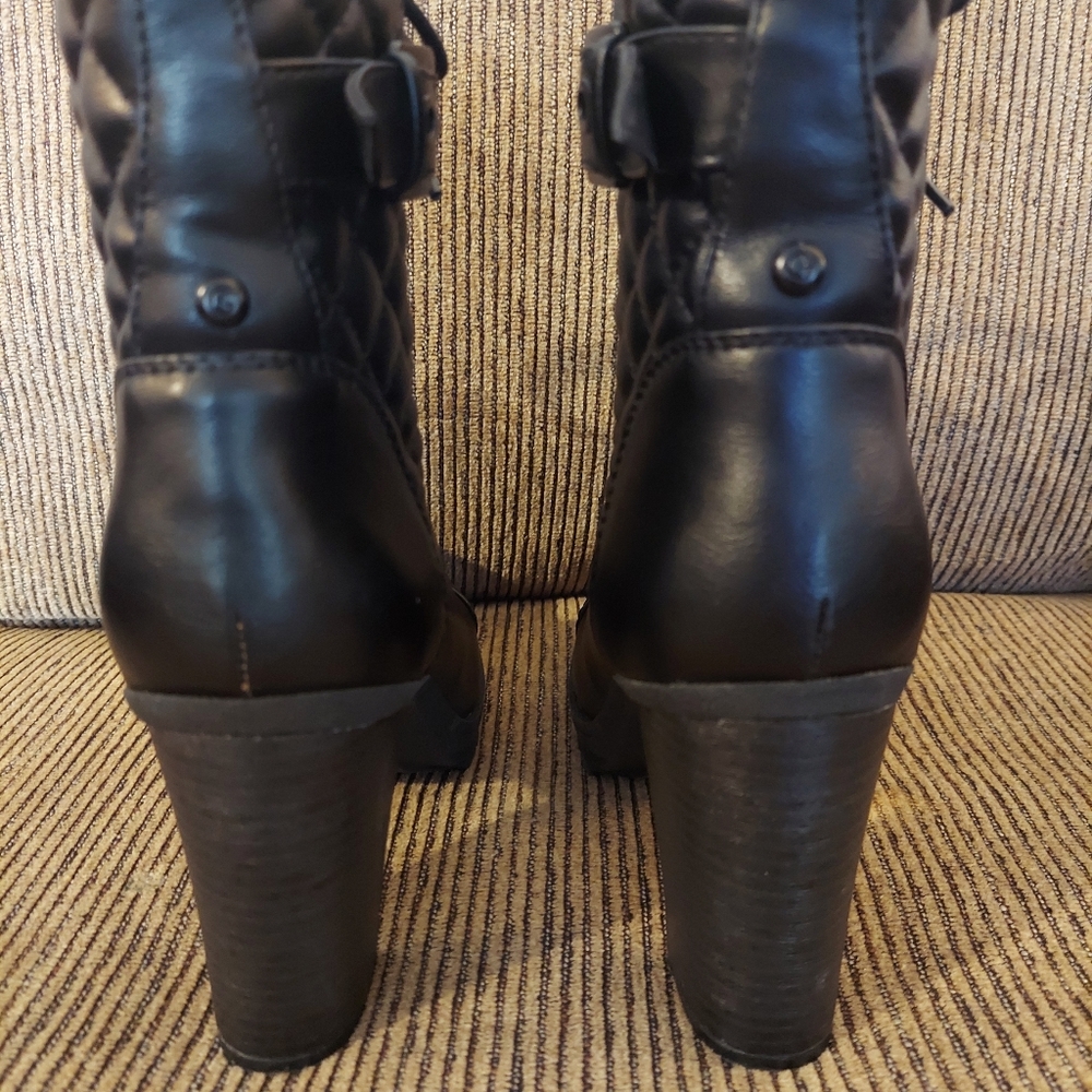 Guess Boots - Picture 4 of 9